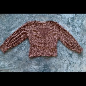 Abercrombie & Fitch V-neck button up blouse